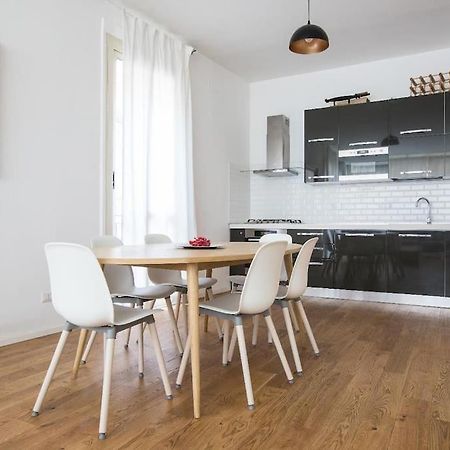 My Trastevere Three Bedroom View Apartment -Top Collection Rome Exterior photo